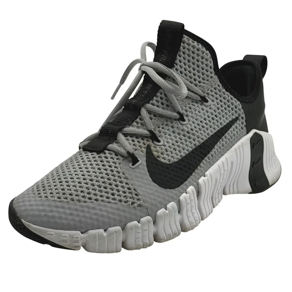 Nike Free Metcon 3 Men's Size 11 Gray Black White Gym Training Shoes CJ0861-090